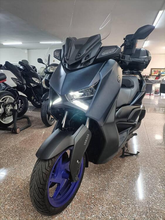 Yamaha X-Max 300 (2021 - 24) (2)