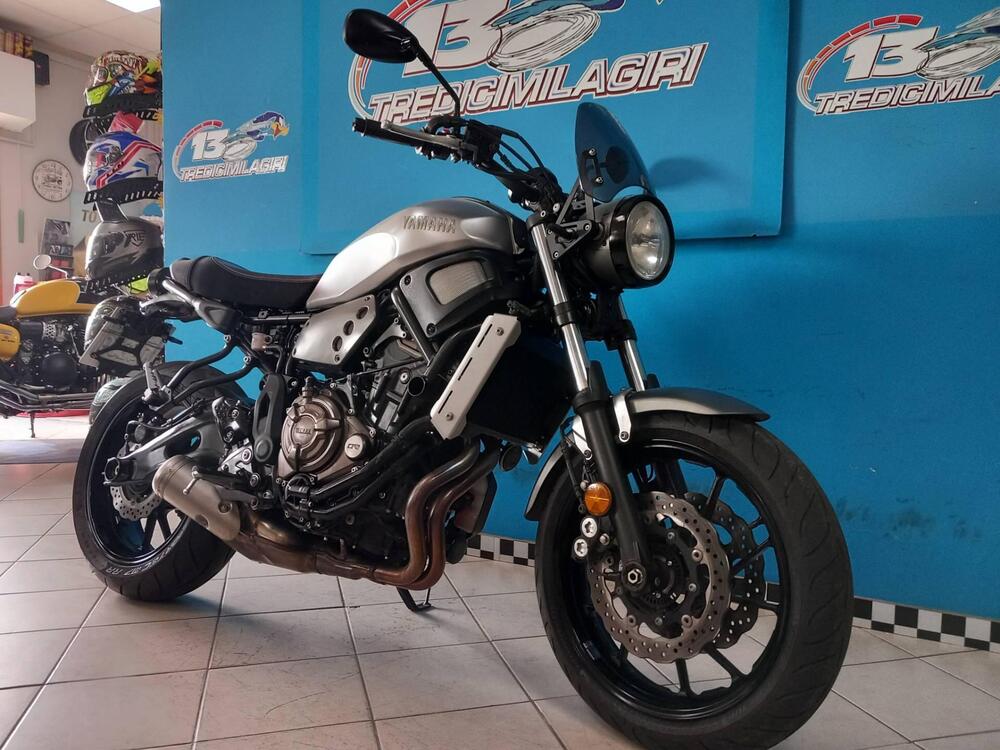 Yamaha XSR 700 ABS (2016 - 20) (2)