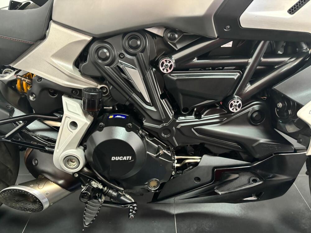 Ducati Diavel 1260 S (2019 - 20) (5)