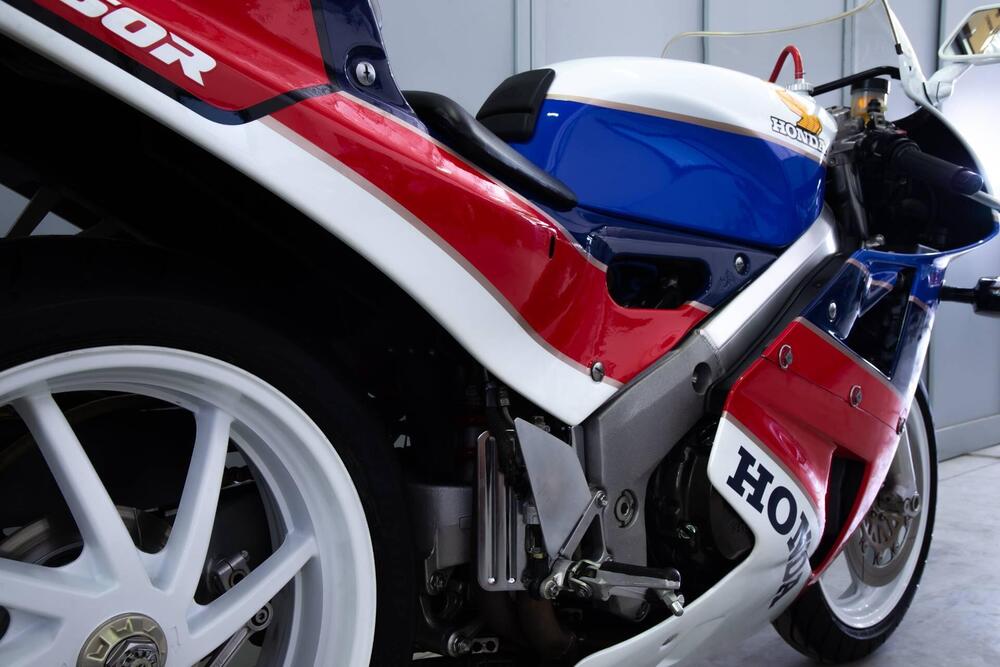 Honda RC 30 (5)