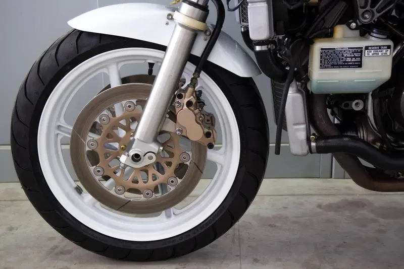 Honda RC 30 (12)