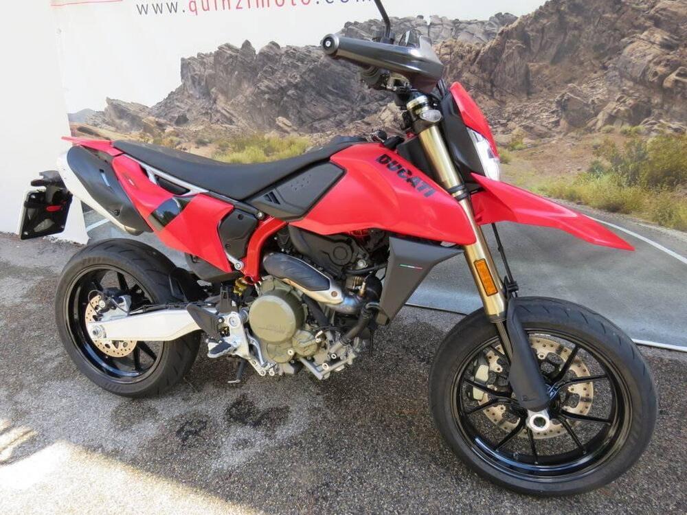 Ducati Hypermotard 698 Mono (2024) (2)