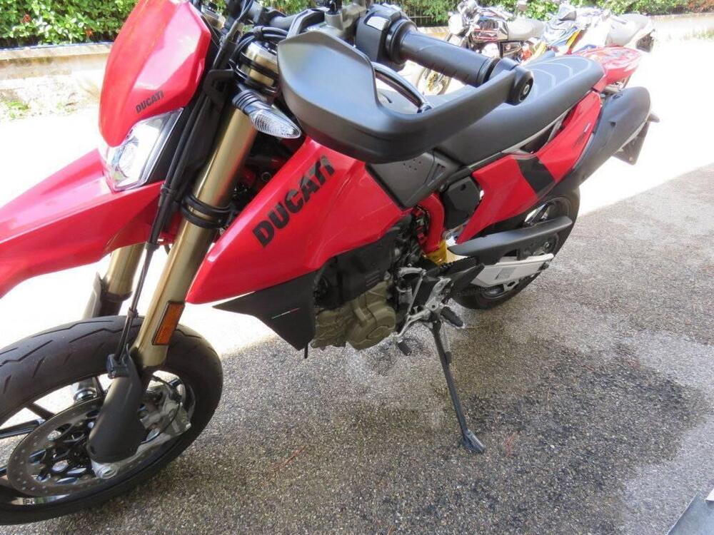 Ducati Hypermotard 698 Mono (2024) (5)