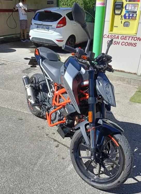 KTM 125 Duke (2021 - 23) (4)