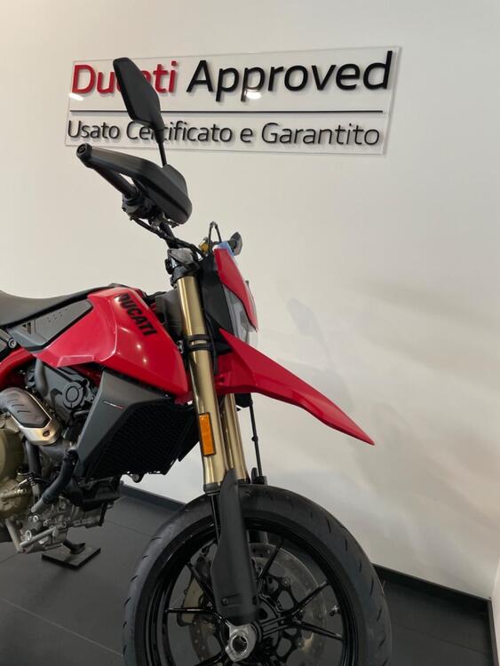 Ducati Hypermotard 698 Mono (2024) (2)