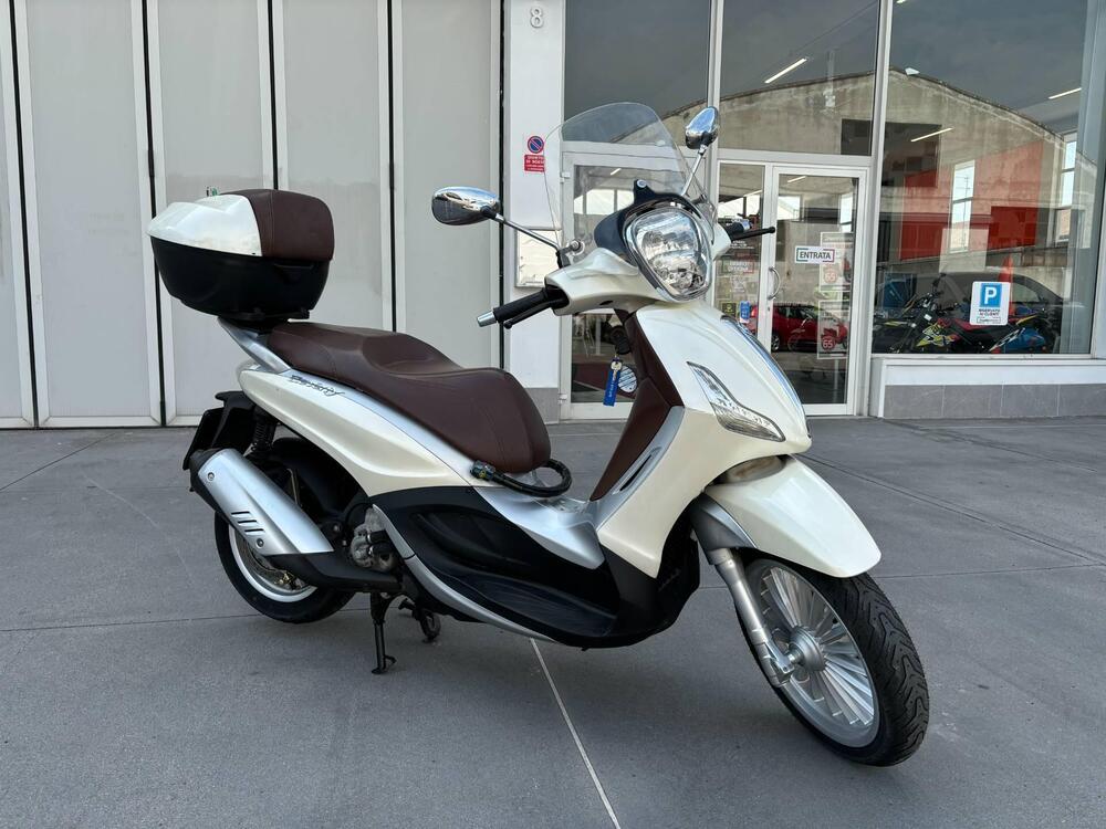 Piaggio Beverly 300 i.e. (2010 - 16)