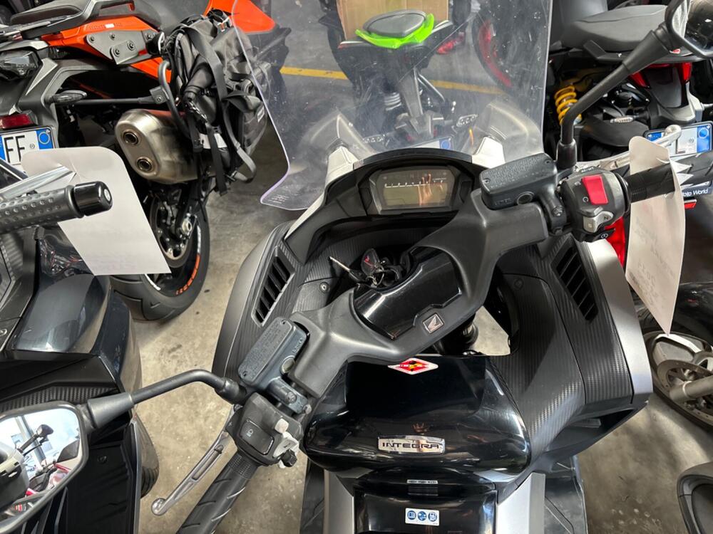 Honda Integra 750 DCT ABS (2014 - 15) (4)