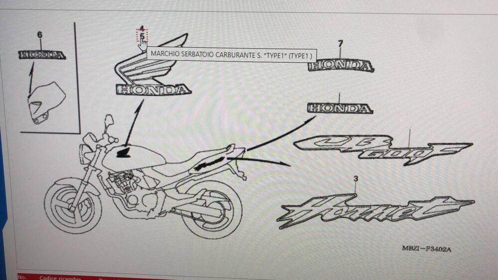 ADESIVO SINISTRO SERBATOIO PER HONDA HORNET 600 20 (2)