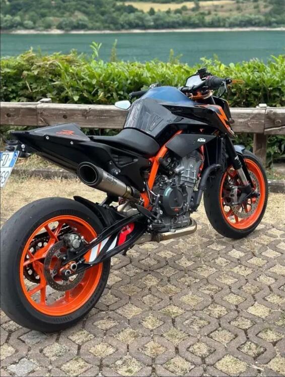 KTM 890 Duke R (2022 - 23)