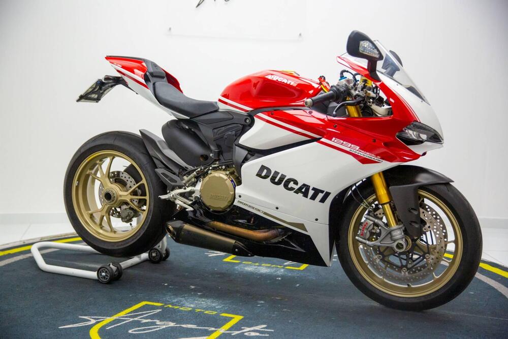 Ducati 1299 Panigale S Anniversario (2016) (3)