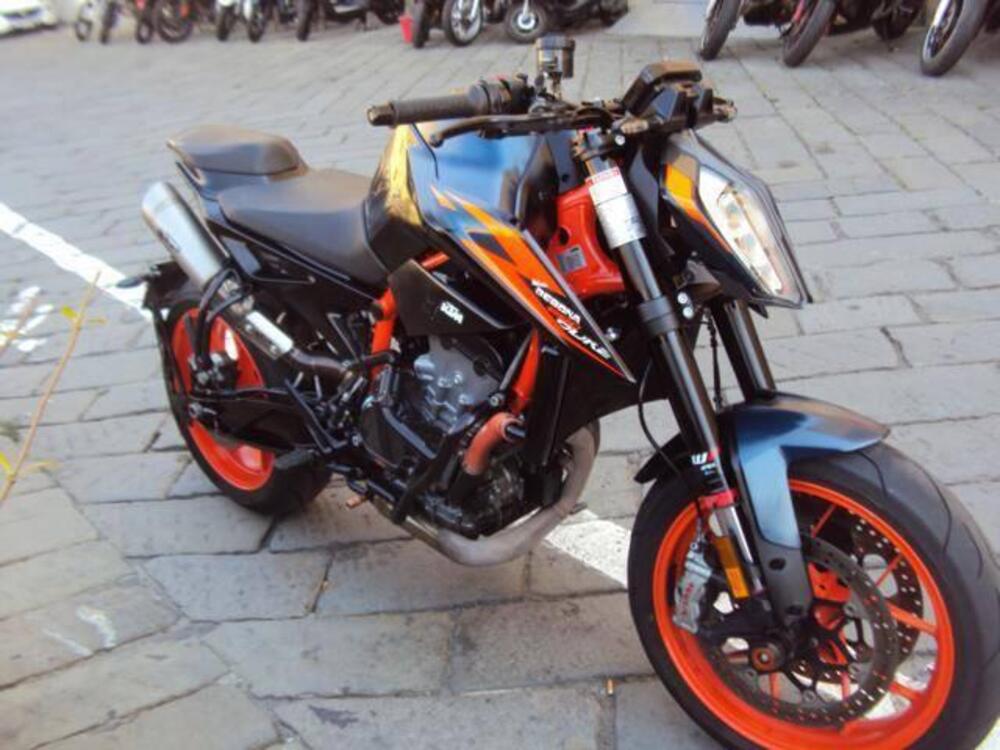 KTM 890 Duke R (2022 - 23)