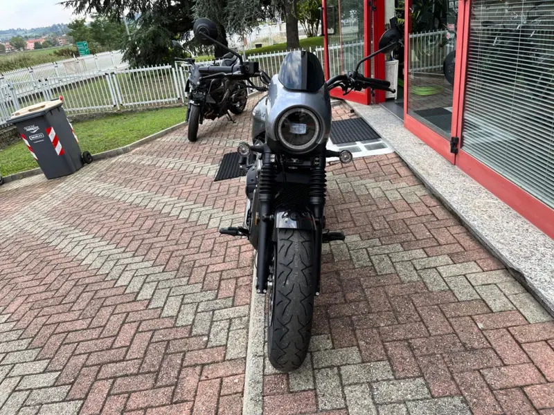 Moto Morini Calibro Custom (2024 - 26) (3)