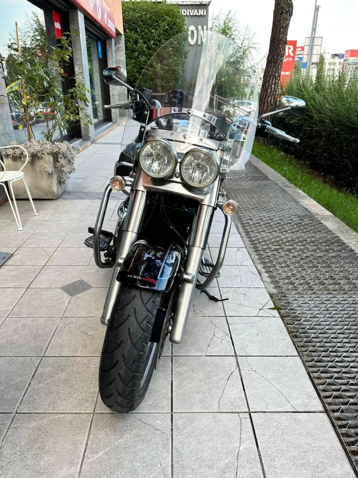 Triumph Thunderbird Storm 1700 ABS (2010 - 16) (3)