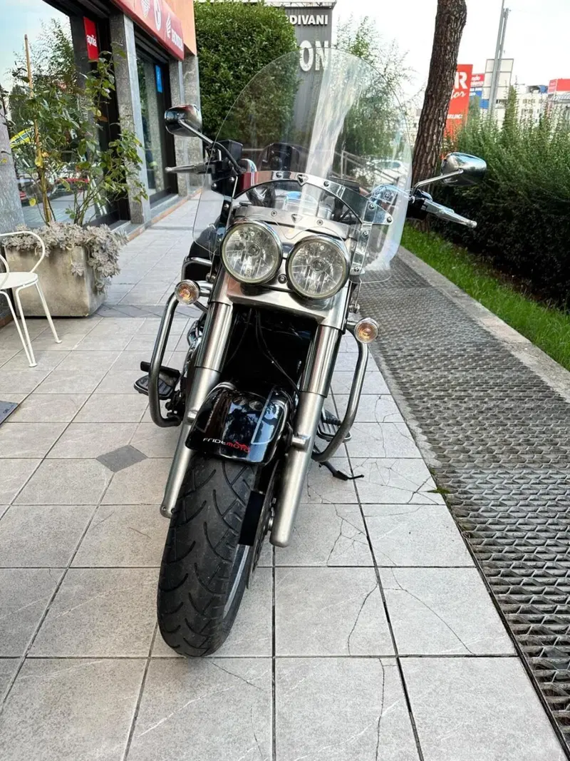 Triumph Thunderbird Storm 1700 ABS (2010 - 16) (3)