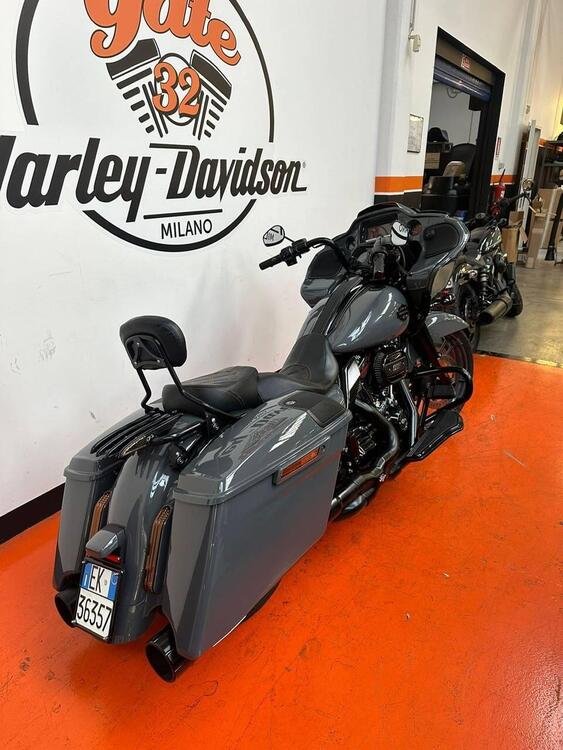 Harley-Davidson 117 Road Glide (2018 - 19) - FLTRXSE (2)