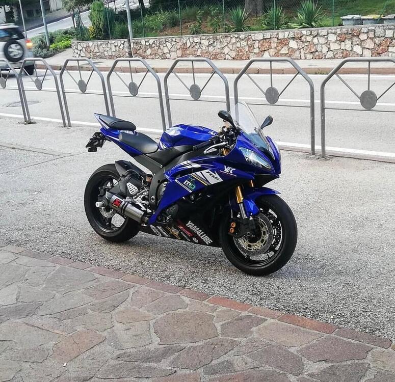 Yamaha YZF R6 (2010 - 16) (3)