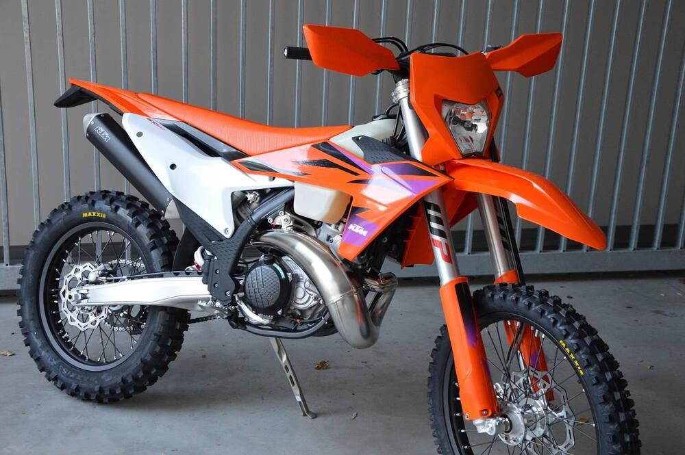 KTM EXC 300 TBI (2024) (2)