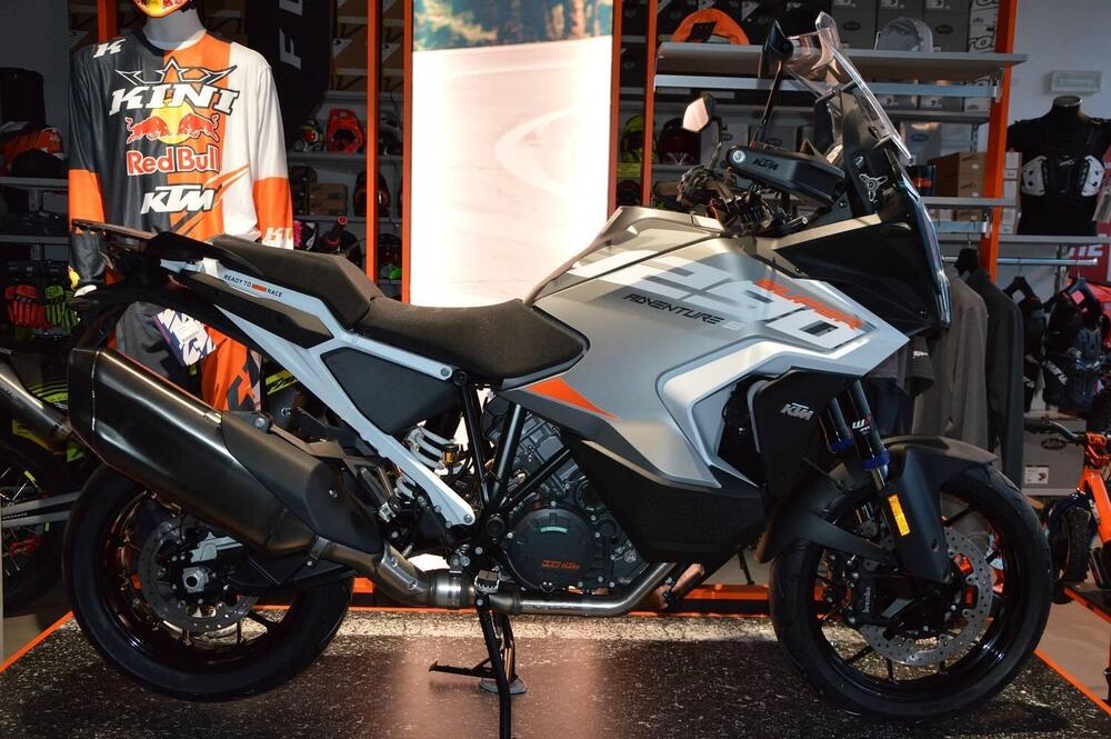 KTM 1290 Super Adventure S (2022 - 24) (2)