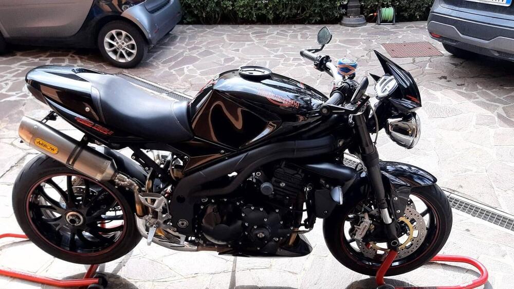 Triumph Speed Triple 1050 (2005 - 11) (5)