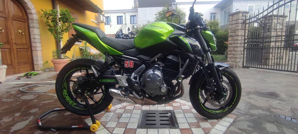 Kawasaki Z 650 (2017 - 19) (3)