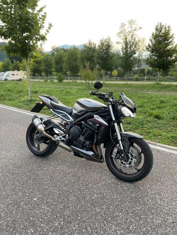 Triumph Street Triple RS (2017 - 19)