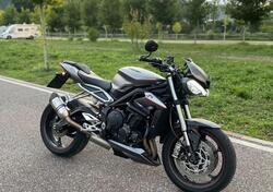 Triumph Street Triple RS (2017 - 19) usata