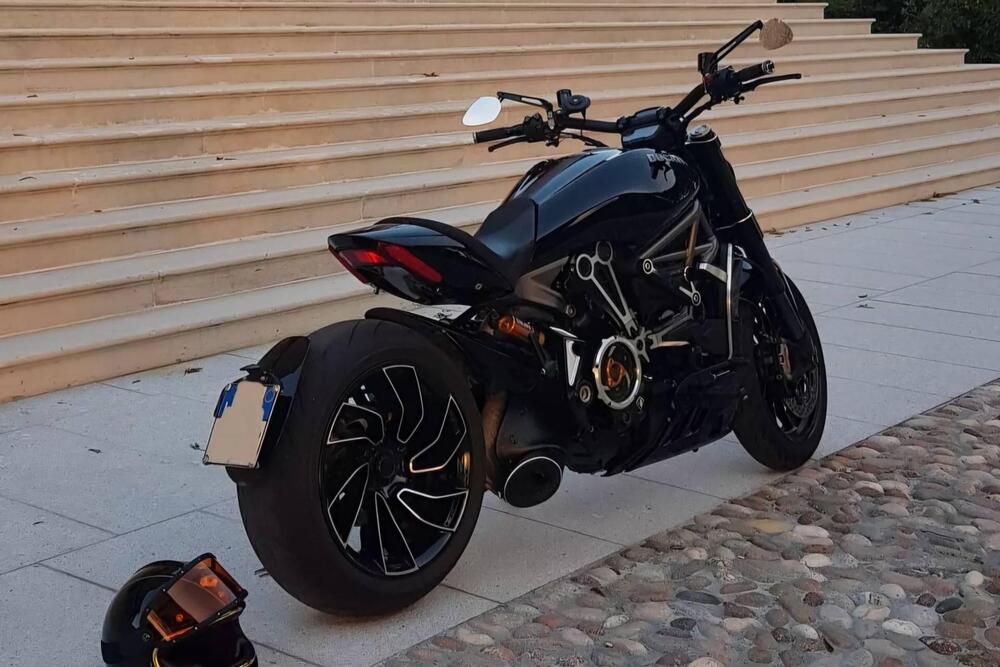 Ducati XDiavel 1262 S (2016 - 20) (2)