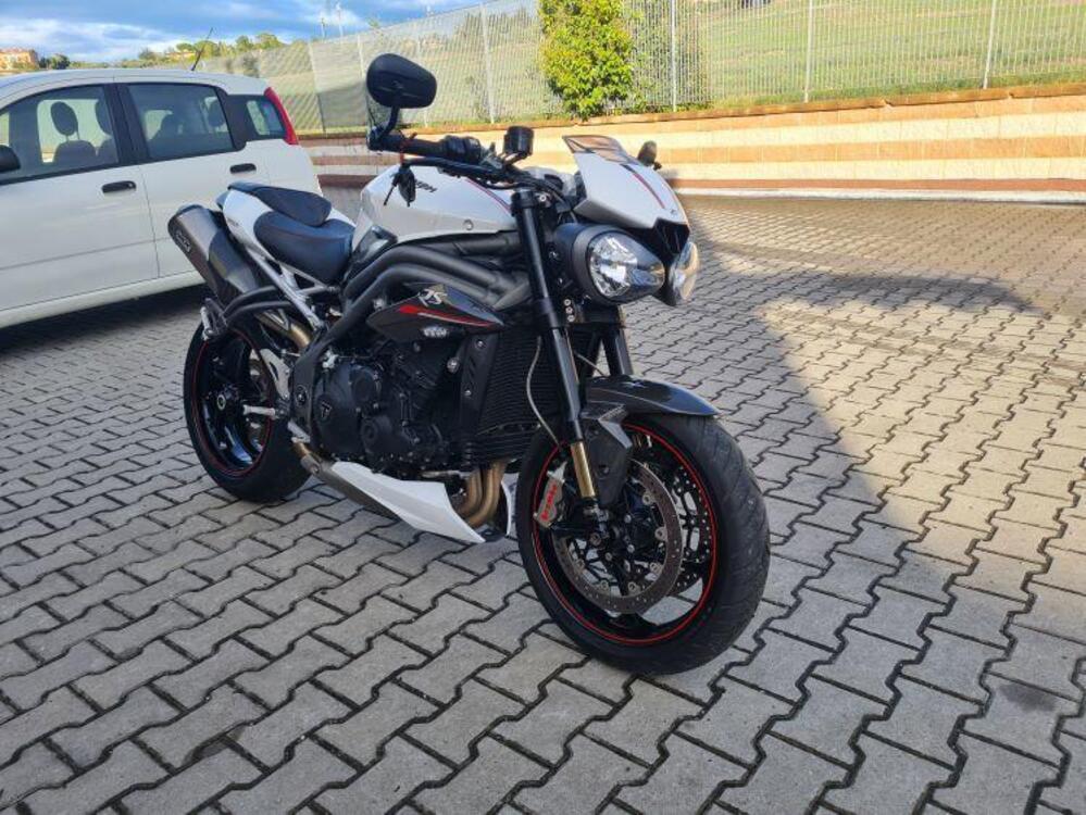 Triumph Speed Triple 1050 RS (2018 - 20) (2)