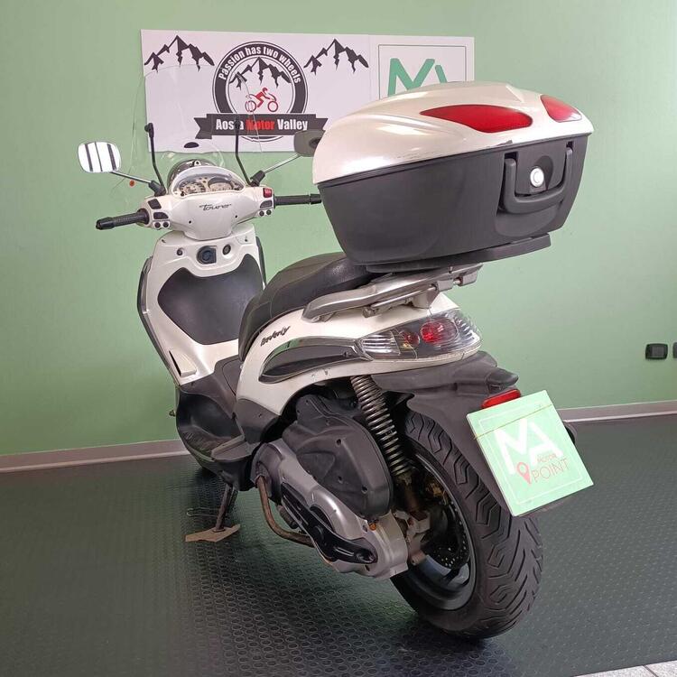 Piaggio Beverly Tourer 400 (2008 - 11) (4)