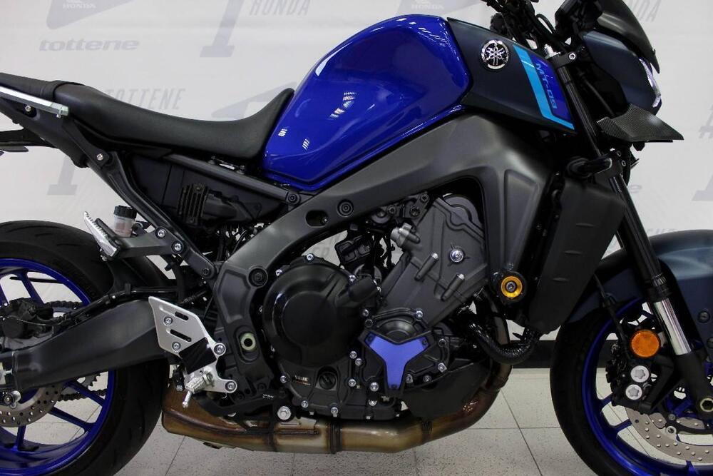 Yamaha MT-09 (2021 - 23) (4)