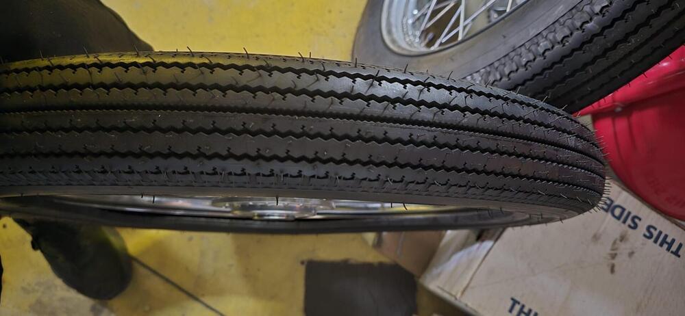 Cerchi a raggi da 18” e 21” gommati Harley-Davidson (4)