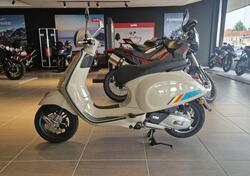 Vespa Primavera 125 Sport (2023 - 24) nuova