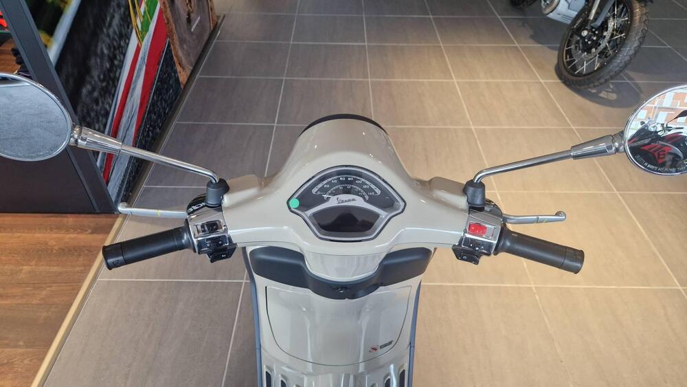 Vespa Primavera 125 Sport (2023 - 24) (3)