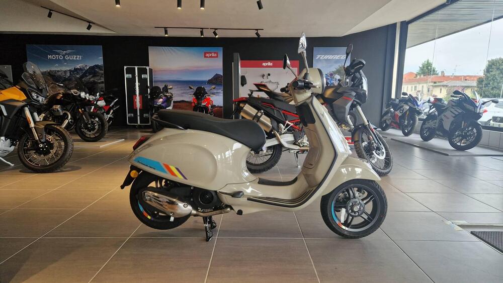 Vespa Primavera 125 Sport (2023 - 24) (4)