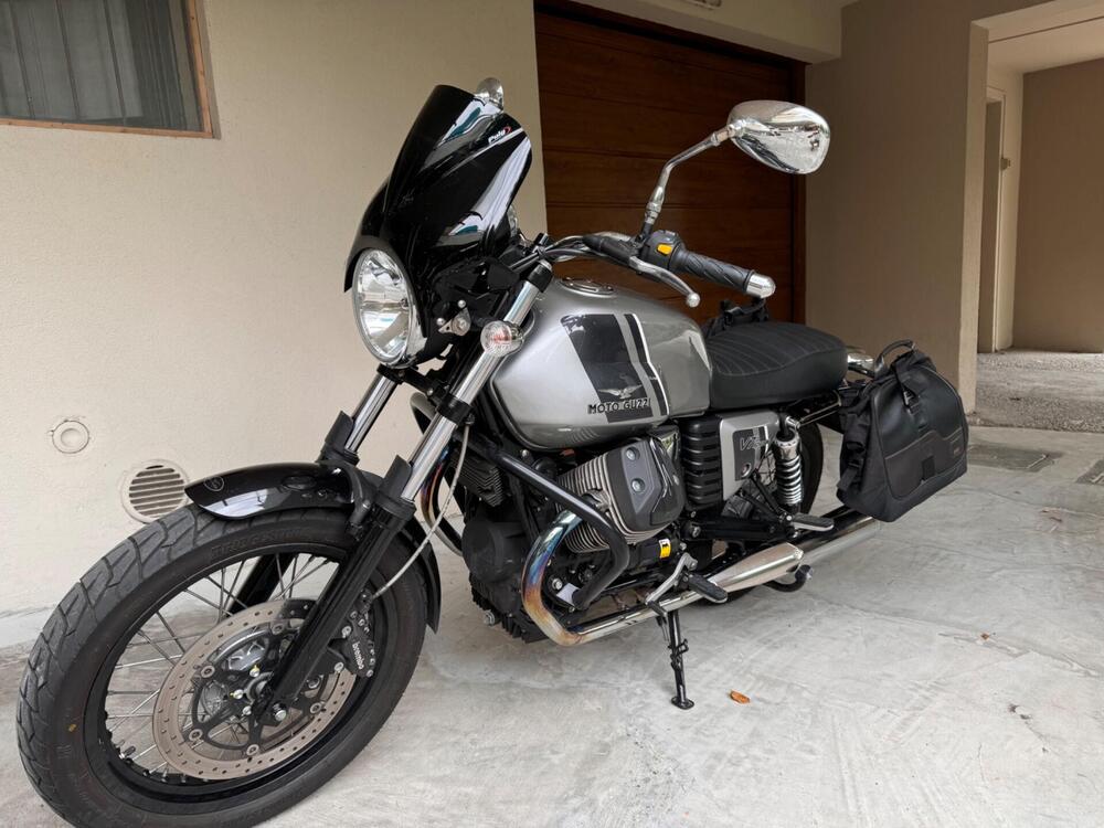 Moto Guzzi V7 II Special (2015 - 17)