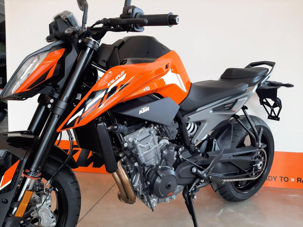 KTM 790 Duke L (2023 - 24)