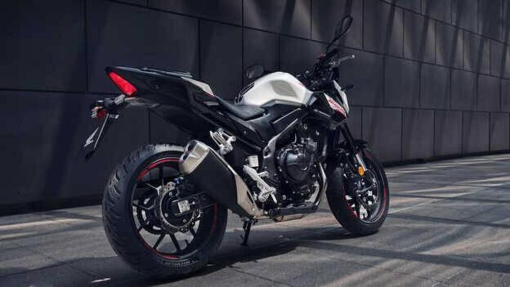 Honda CB 500 Hornet (2024) (2)