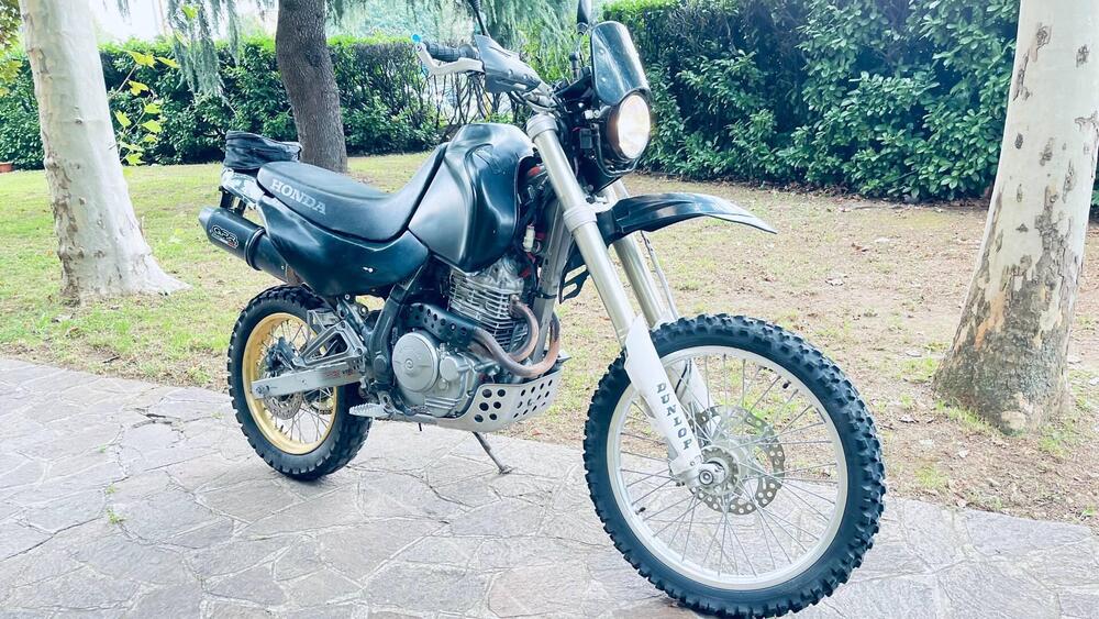 Honda NX 650 Dominator (1996 - 02)