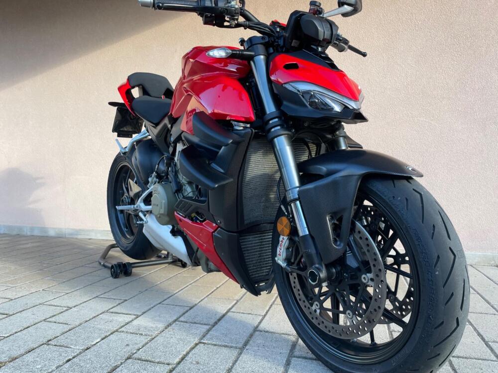 Ducati Streetfighter V4 1100 (2020) (2)