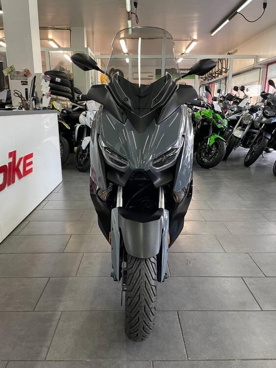 Yamaha X-Max 125 Tech Max (2021 - 24) (3)