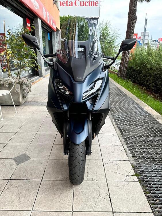 Yamaha T-Max 560 (2022 - 24) (3)