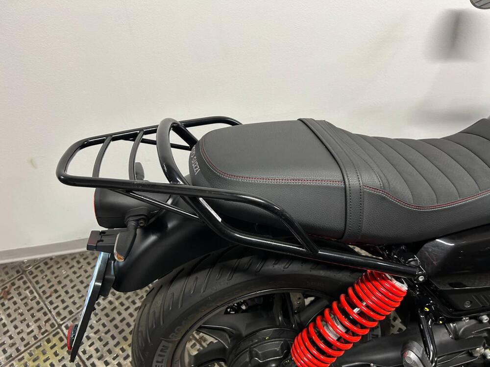 Moto Guzzi V7 Special Edition (2022 - 24) (5)