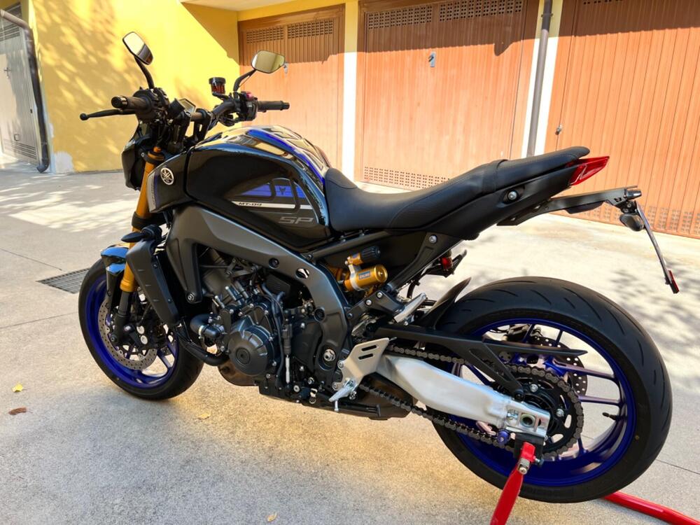 Yamaha MT-09 SP (2021 - 23) (3)