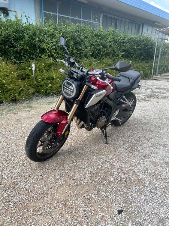 Honda CB 650 R (2021 - 23) (4)