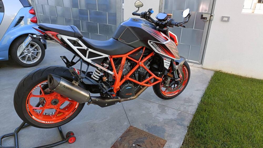 KTM 1290 Super Duke R ABS (2017 - 18) (4)