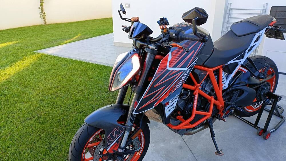 KTM 1290 Super Duke R ABS (2017 - 18) (5)