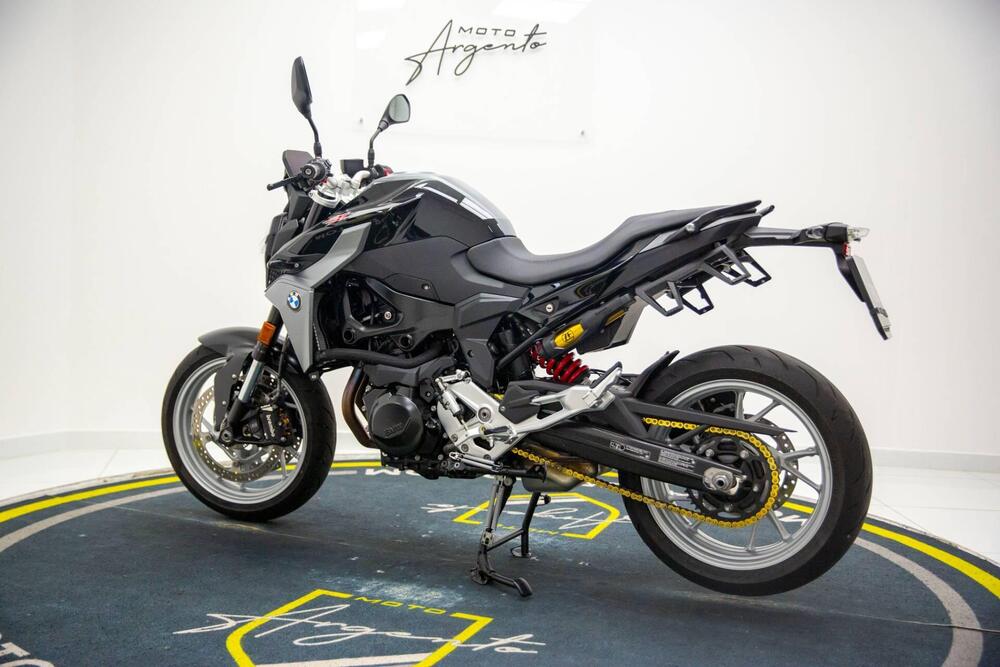 Bmw F 900 R (2021 - 25) (4)