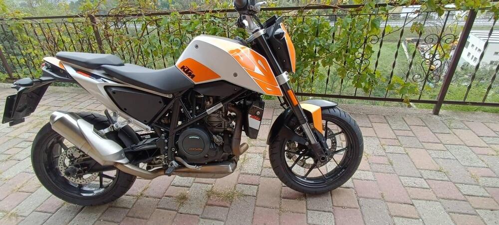 KTM 690 Duke (2016 - 19) (2)