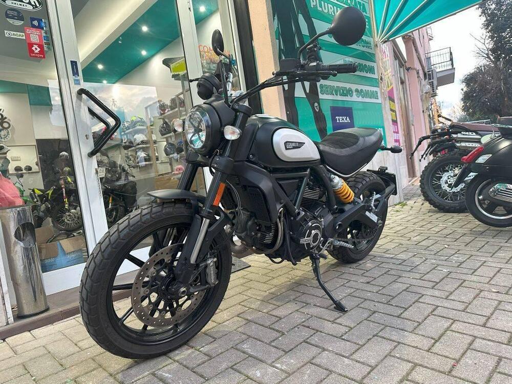 Ducati Scrambler 800 Icon Dark (2021 - 22) (3)