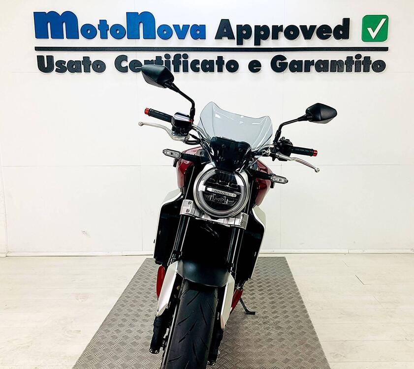 Honda CB 1000 R ABS (2011 - 17) (2)